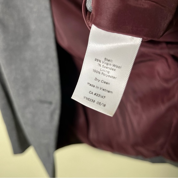 Talbots Wool Blend Jacket Blazer Sz 10 Women’s Gray Grey Suit Sport Coat EUC - Picture 3 of 4